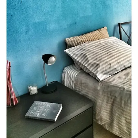 O'sapunariello-skyline * ナポリ